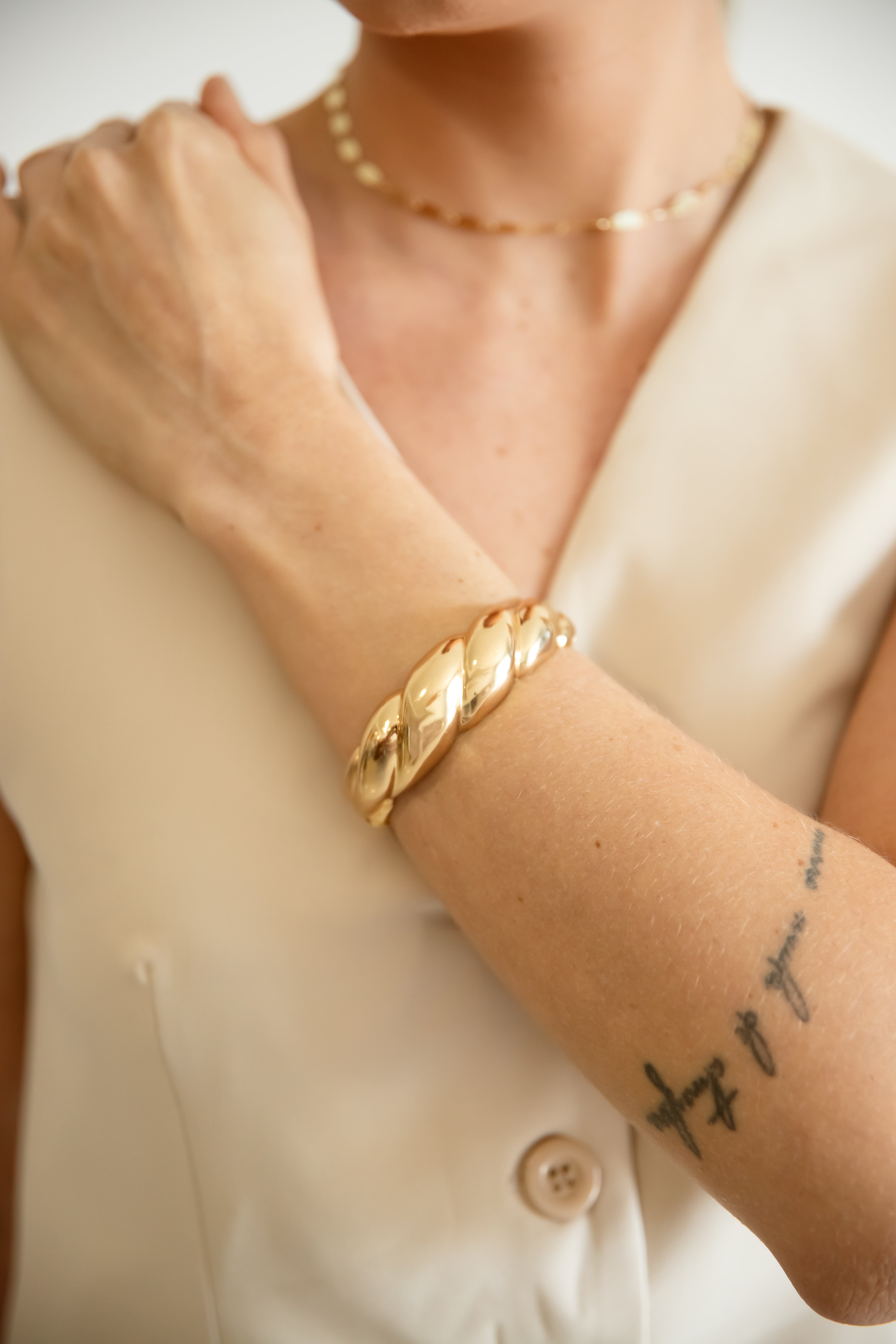 Bracelete Trama dourado