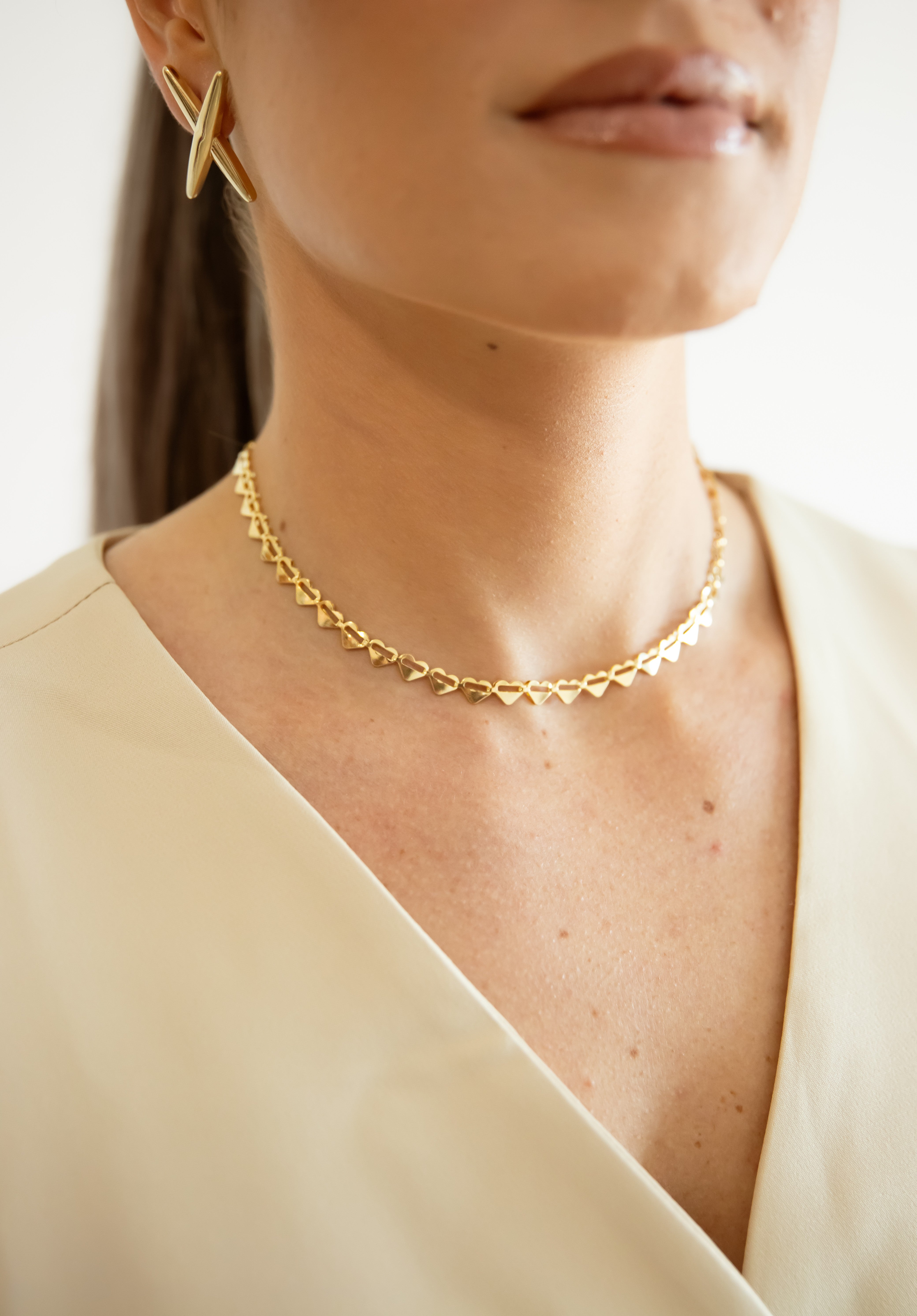 Chocker Batida Dourada